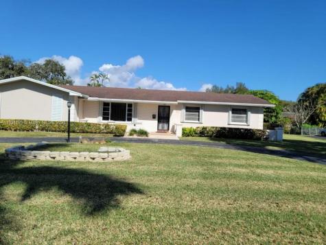 7833 SW 166th Street Palmetto Bay FL 33157