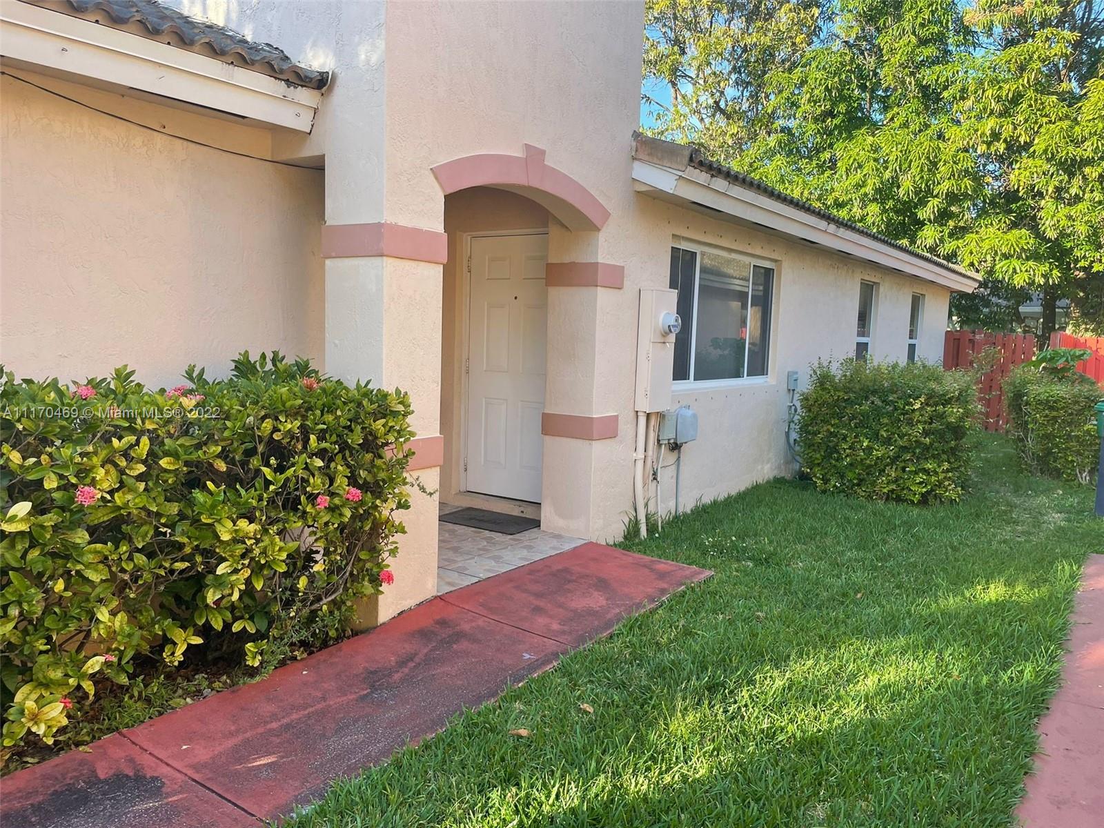 20607 SW 93rd Avenue Cutler Bay FL 33189