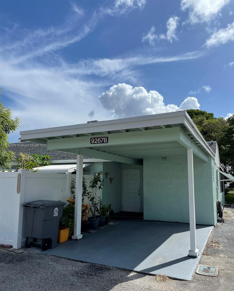 9267 SW 5th Street Boca Raton FL 33428