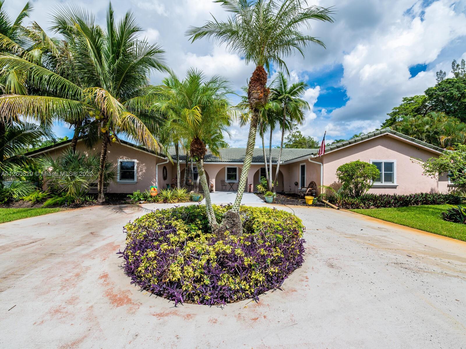 490 Hermitage Drive Plantation FL 33325