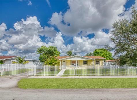 4335 NW 200th Street Miami Gardens FL 33055