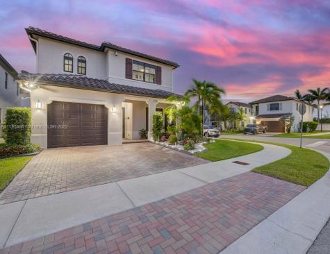 3574 W 97th Street Hialeah FL 33018