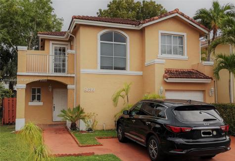 8639 SW 158th Place Miami FL 33193