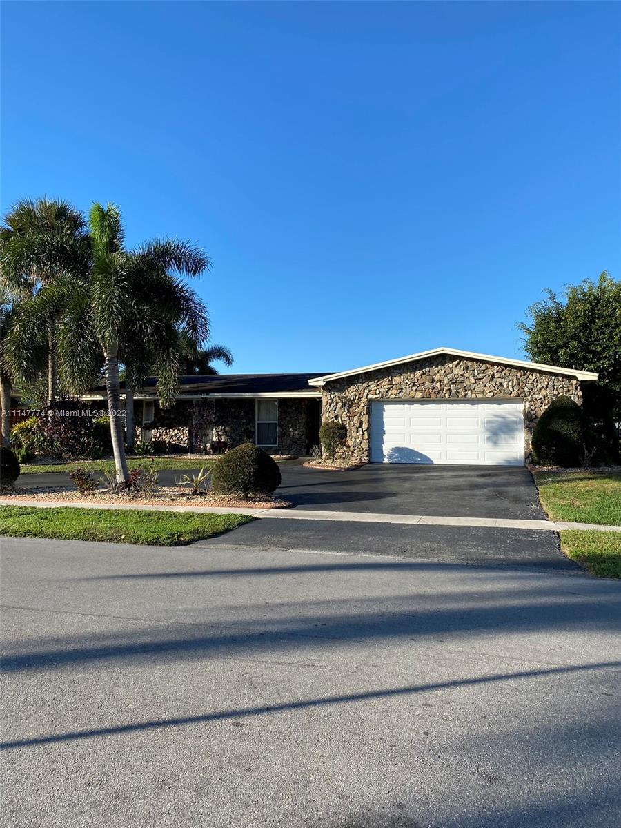 1740 NW 105th Avenue Pembroke Pines FL 33026