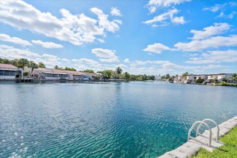 7204 Jacaranda Lane Miami Lakes FL 33014