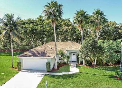 650 SE 18th Lane Homestead FL 33033