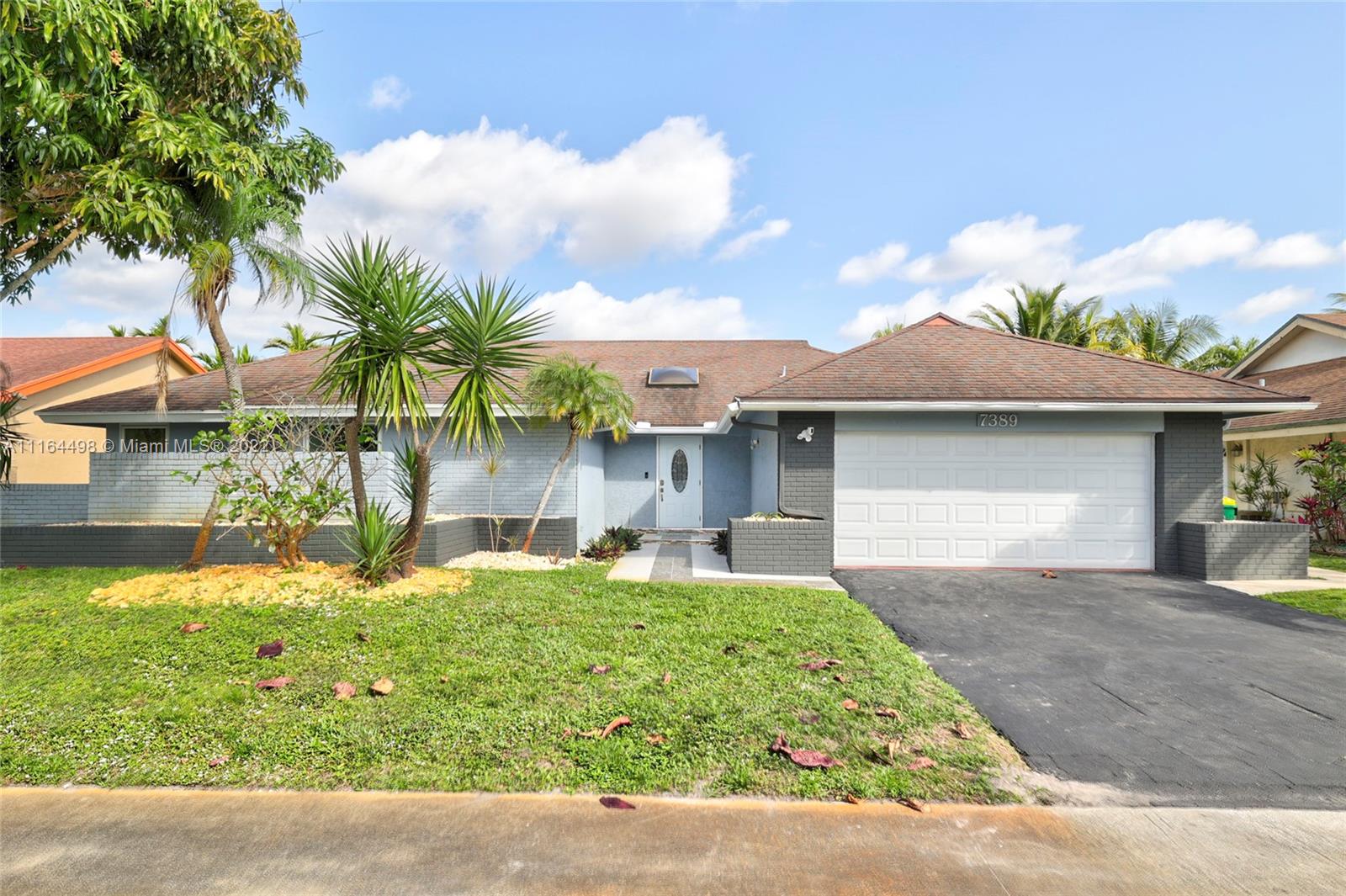 7389 NW 49th Street Lauderhill FL 33319