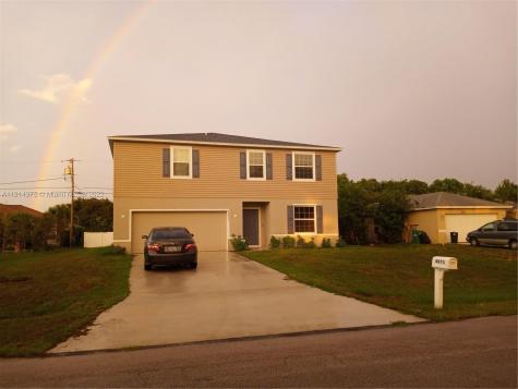 4073 SW Jaqust Street Port St. Lucie FL 34953