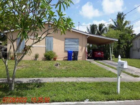 3430 SW 32nd Court West Park FL 33023