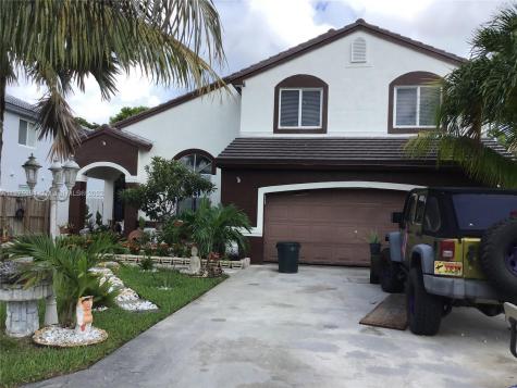16163 SW 72nd Terrace Miami FL 33193