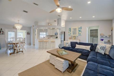 4674 SW Galaxie Street Port St. Lucie FL 34953