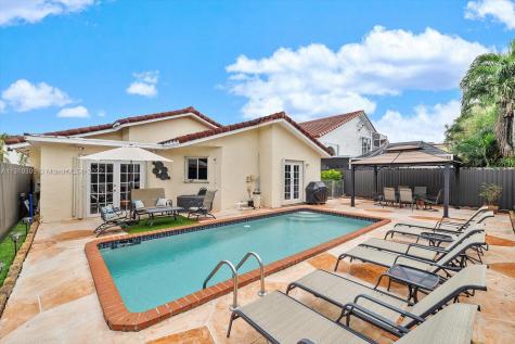 14742 SW 113th Lane Miami FL 33196