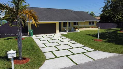 16201 SW 287th Street Homestead FL 33033