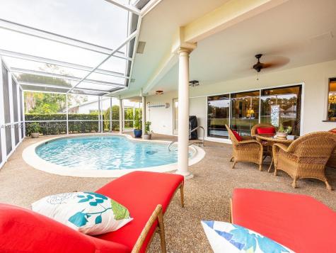 4909 N Travelers Palm Lane Tamarac FL 33319