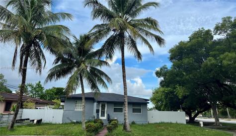 6494 W 1st Court Hialeah FL 33012