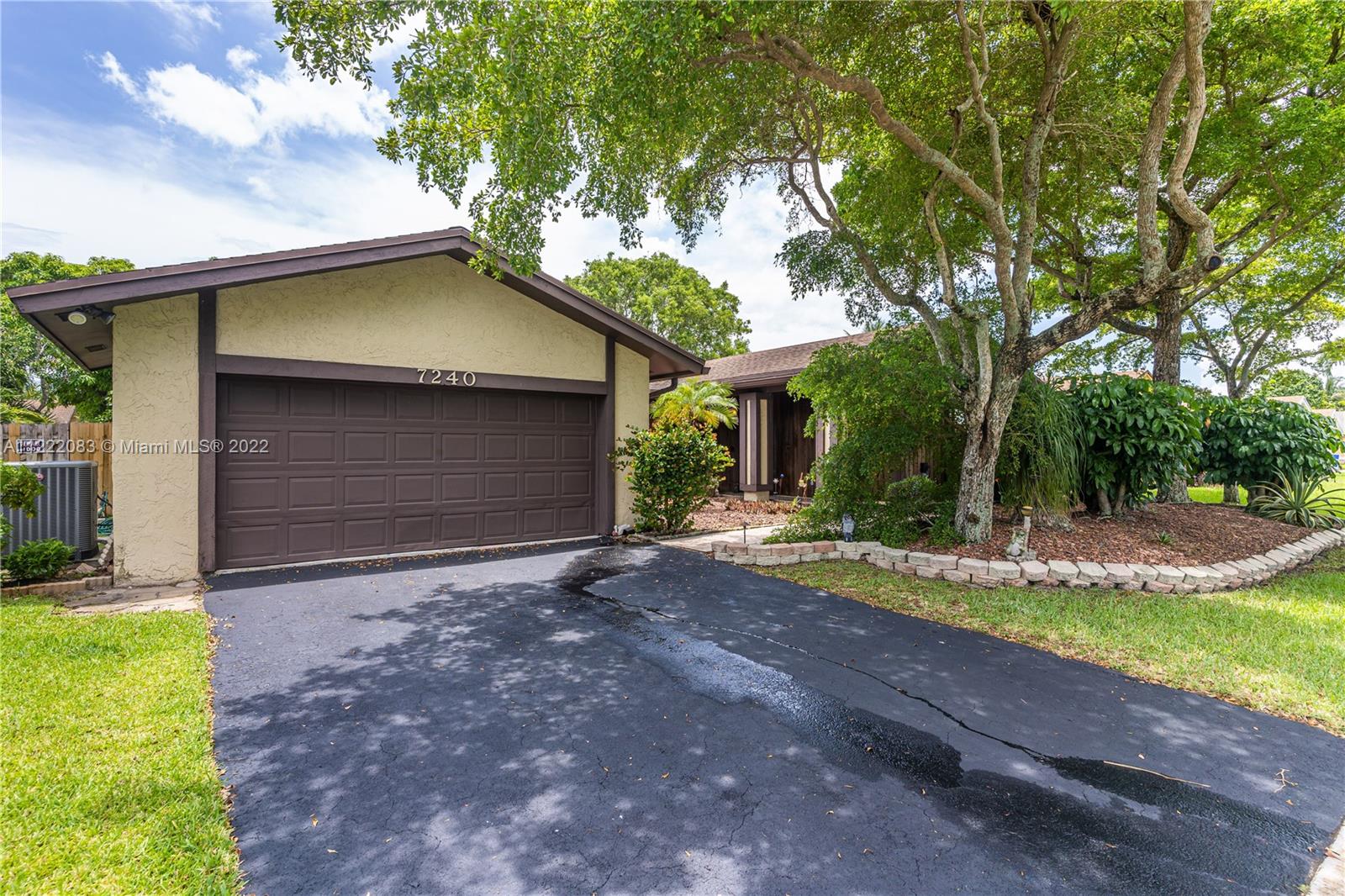 7240 NW 46th Street Lauderhill FL 33319