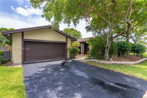 7240 NW 46th Street Lauderhill FL 33319