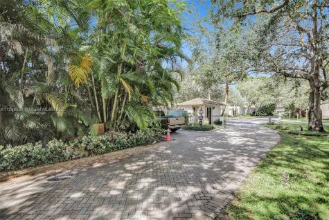 11836 SW 79th Terrace Miami FL 33183