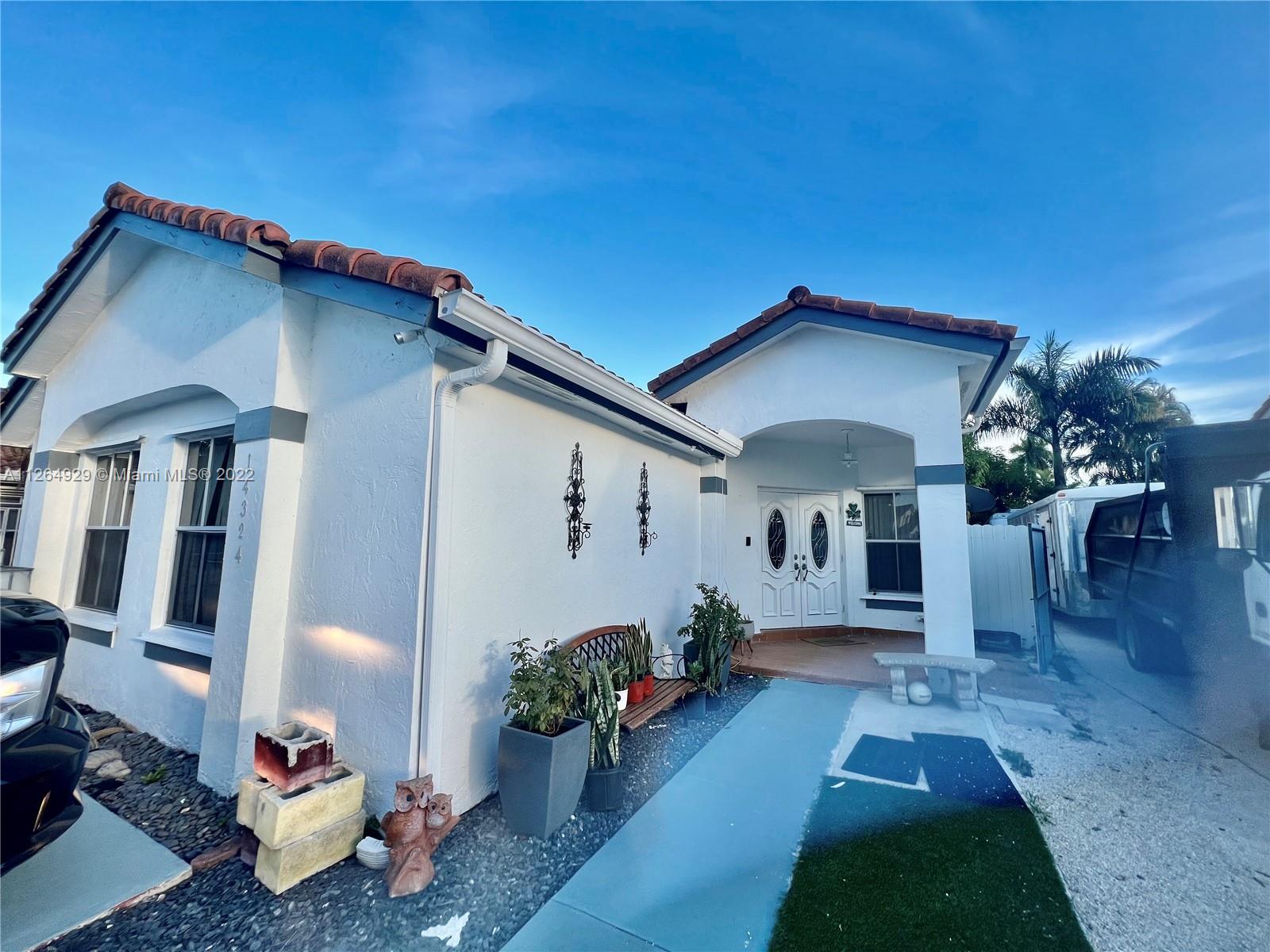 14324 SW 90th Terrace Miami FL 33186
