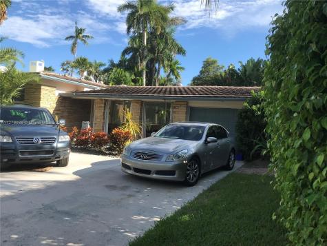 1112 Van Buren Street Hollywood FL 33019