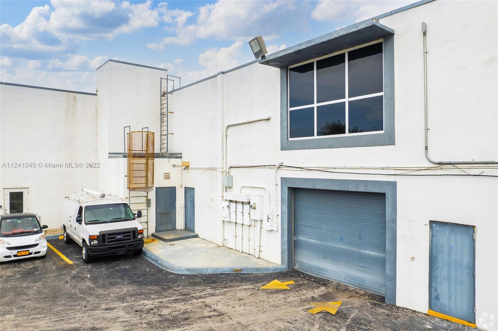 975 N Miami Beach Boulevard North Miami Beach FL 33162