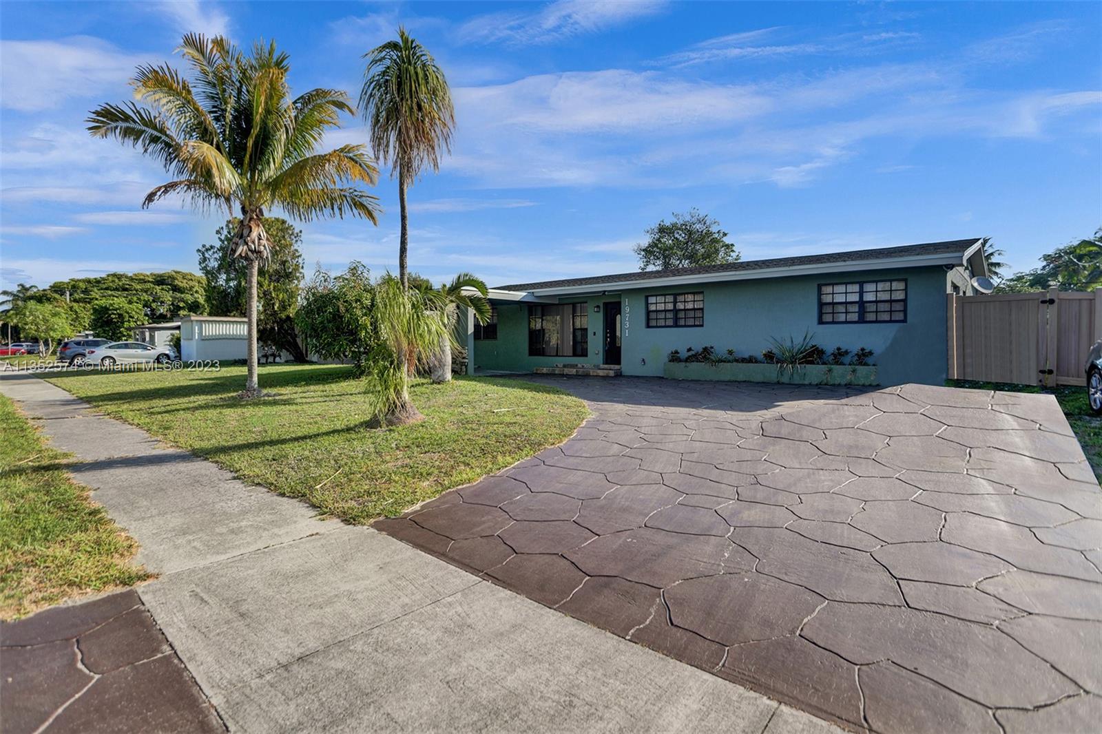 19731 NE 11th Place Miami FL 33179