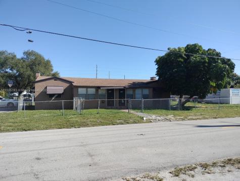 2023 N 22nd Avenue Hollywood FL 33020