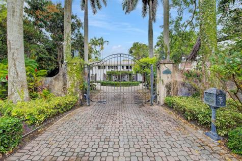 4835 SW 82nd Street Miami FL 33143
