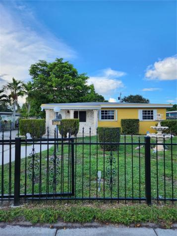 1761 NW 88th Street Miami FL 33147
