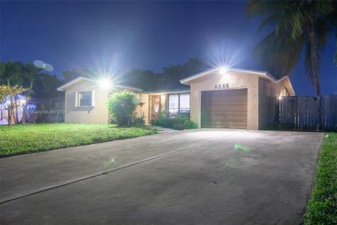 4055 SW 56th Avenue Davie FL 33314