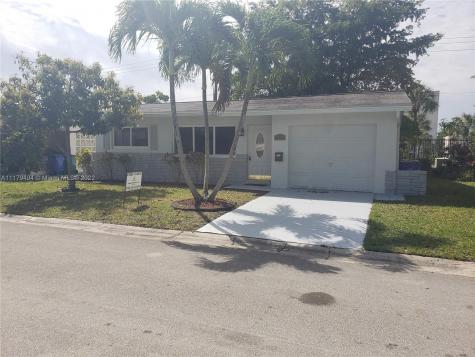 6810 NW 9th Street Margate FL 33063