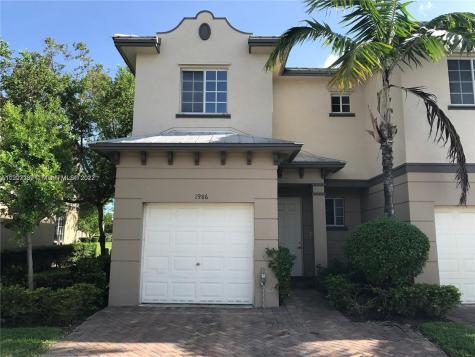 1986 Nassau Drive Riviera Beach FL 33404