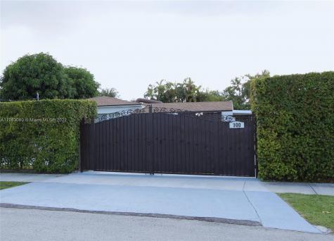 900 SW 74th Court Miami FL 33144