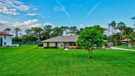 11106 Orange Blossom Lane Boca Raton FL 33428