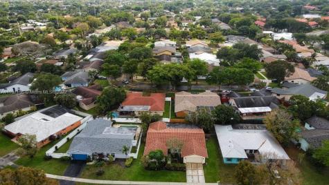871 E Plantation Circle Plantation FL 33324