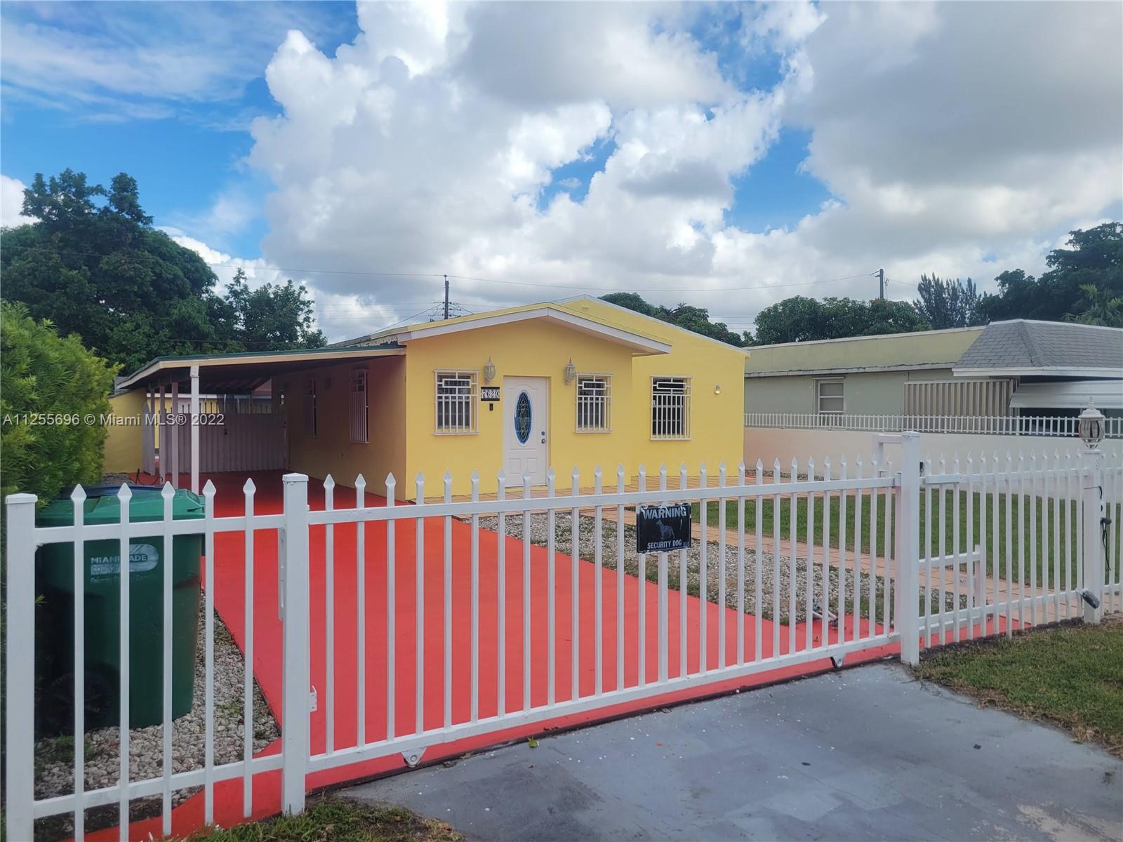 7629 NW 3rd Street Miami FL 33126
