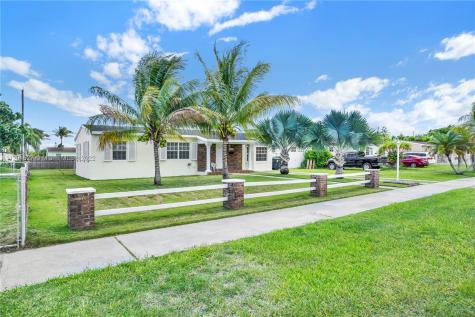 1550 NE 14th Street Homestead FL 33033