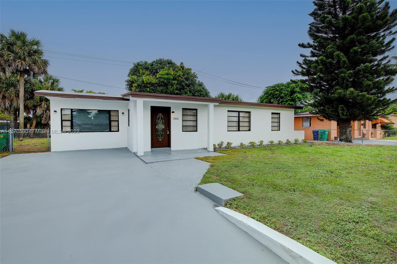 3521 NW 4th Street Lauderhill FL 33311