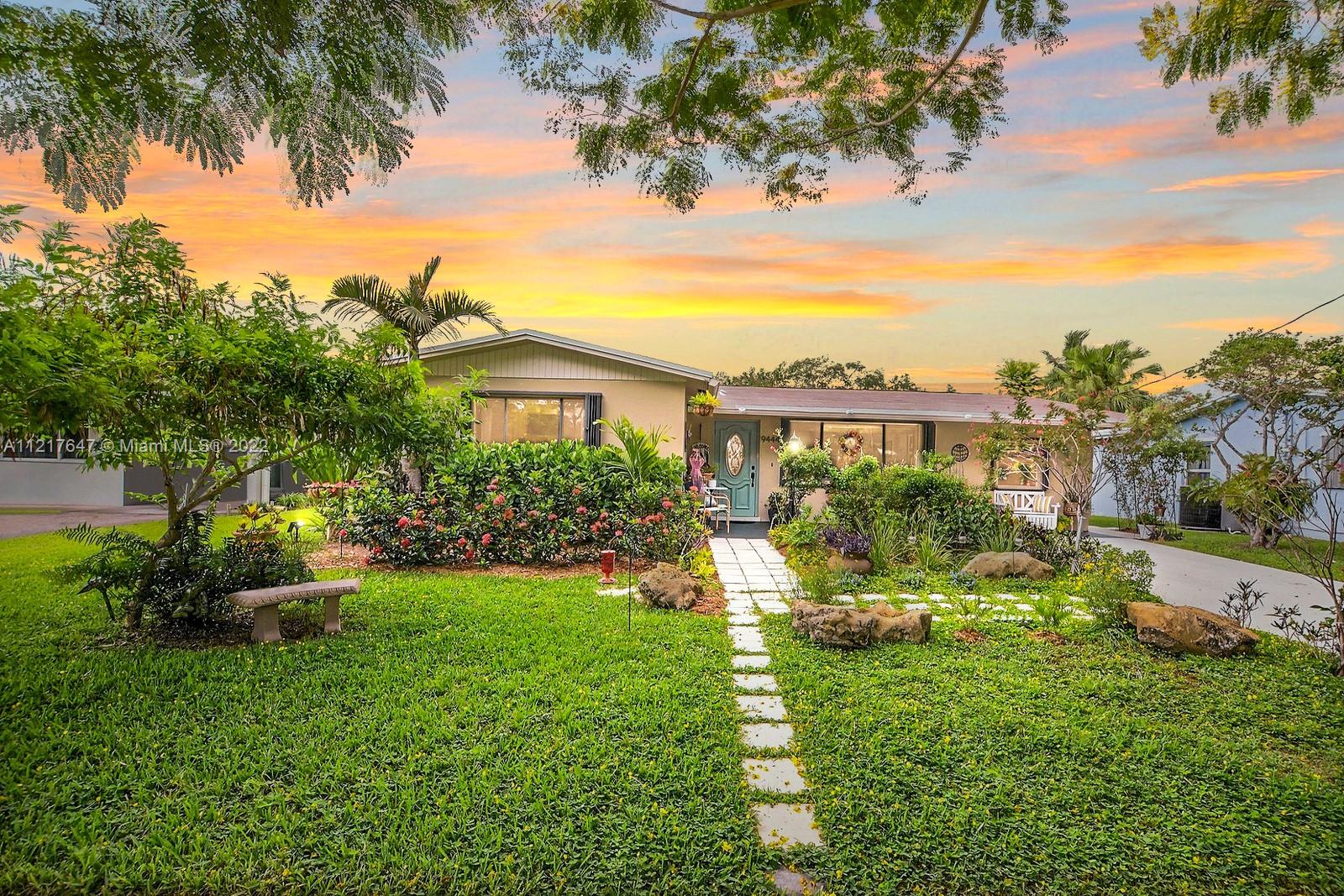 9444 SW 51st Place Cooper City FL 33328