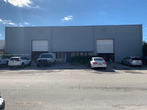 5710 Dewey Street Hollywood FL 33023