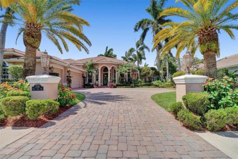 2546 Royal Palm Way Weston FL 33327
