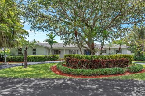 13945 SW 73rd Avenue Palmetto Bay FL 33158