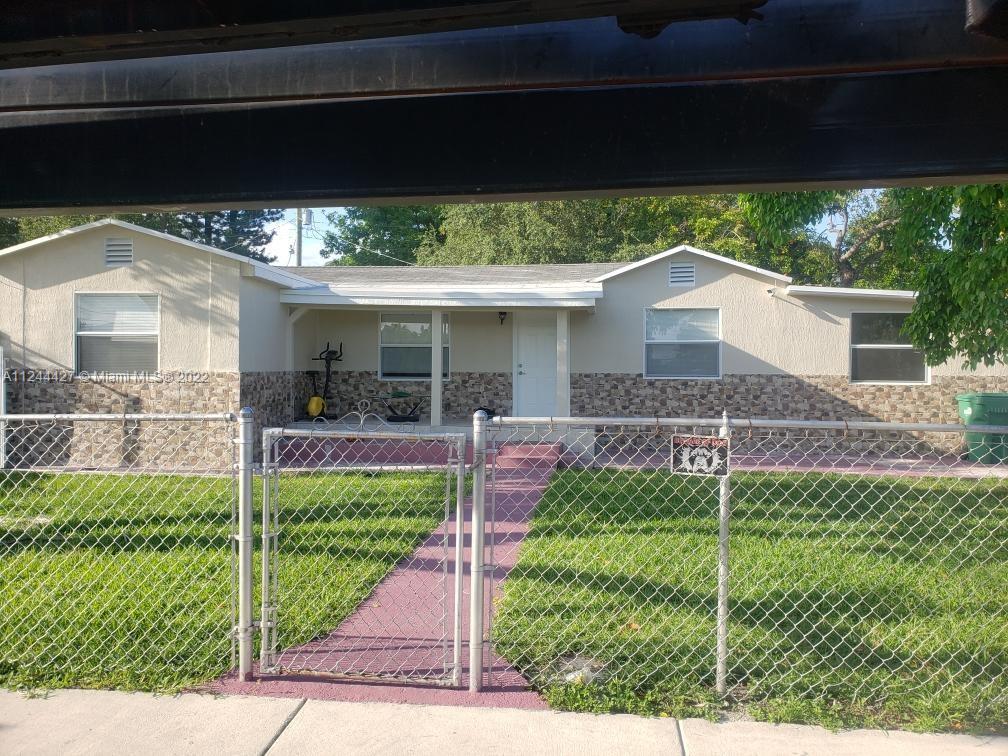 1420 NW 112th Terrace Miami FL 33167