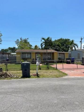 6320 Dewey Street Hollywood FL 33023