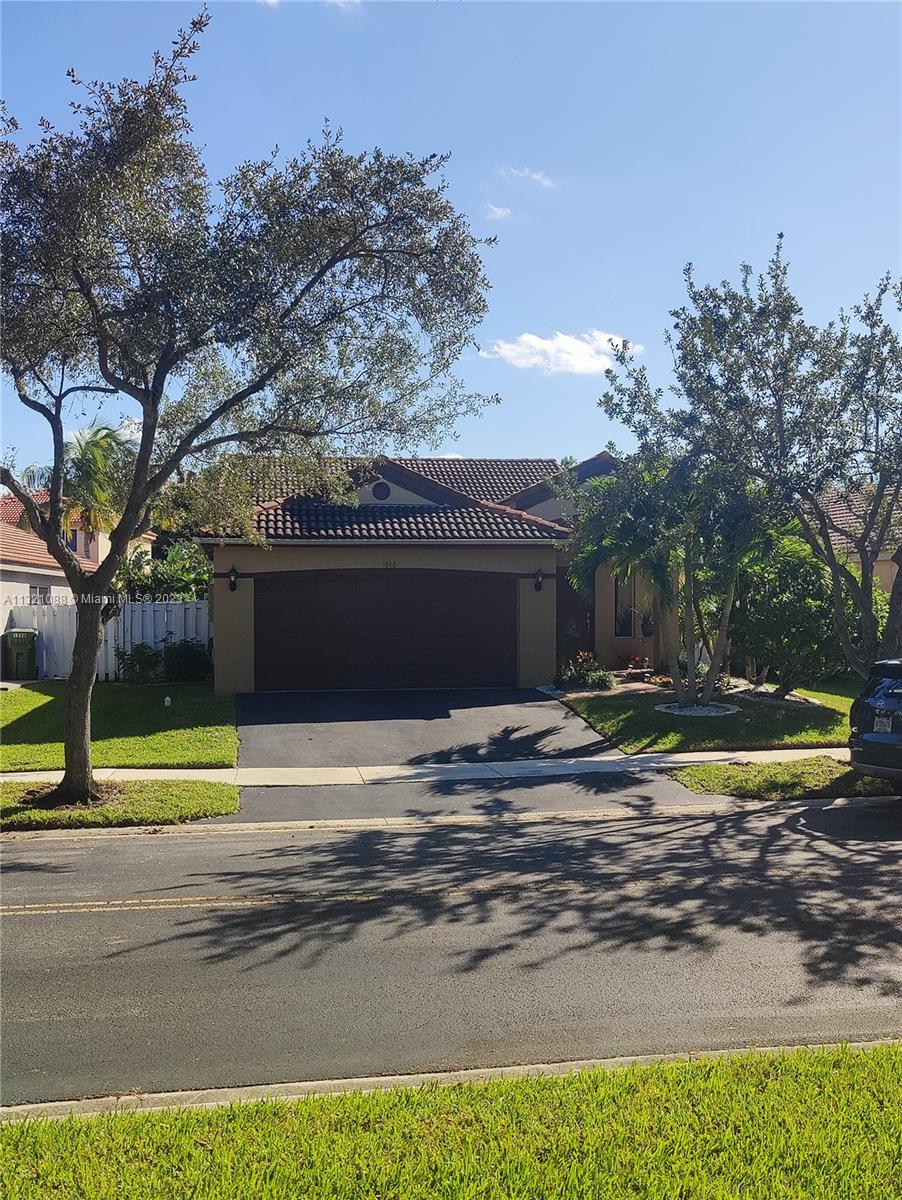 1546 Mira Vista Circle Weston FL 33327
