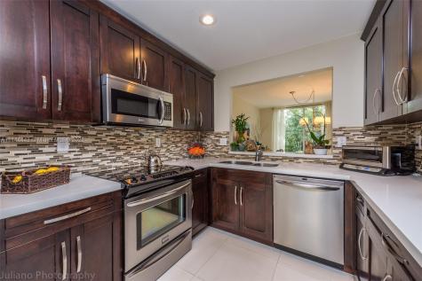 5236 NW 103rd Avenue Doral FL 33178