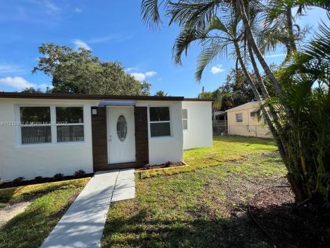 1441 NE 154th Terrace North Miami Beach FL 33162