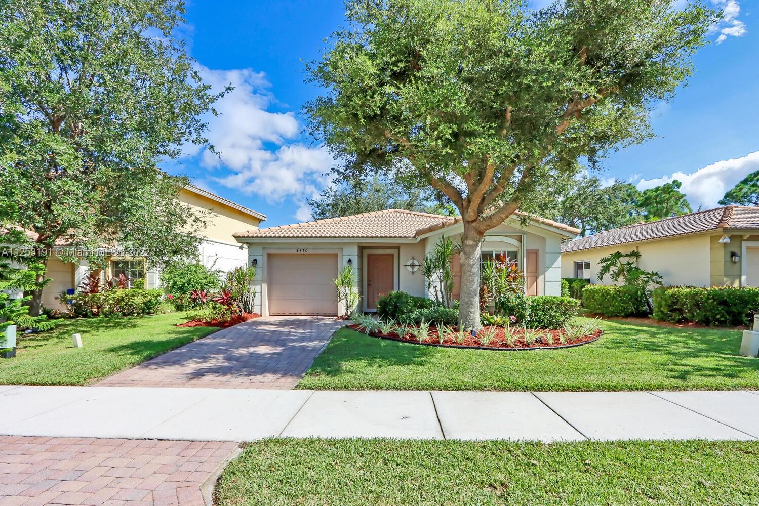 4370 SE Graham Drive Stuart FL 34997