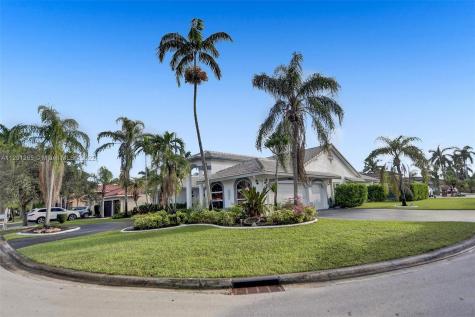 5225 NW 98th Lane Coral Springs FL 33076