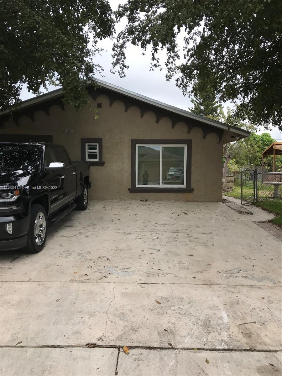 2651 NW 5th Street Pompano Beach FL 33069
